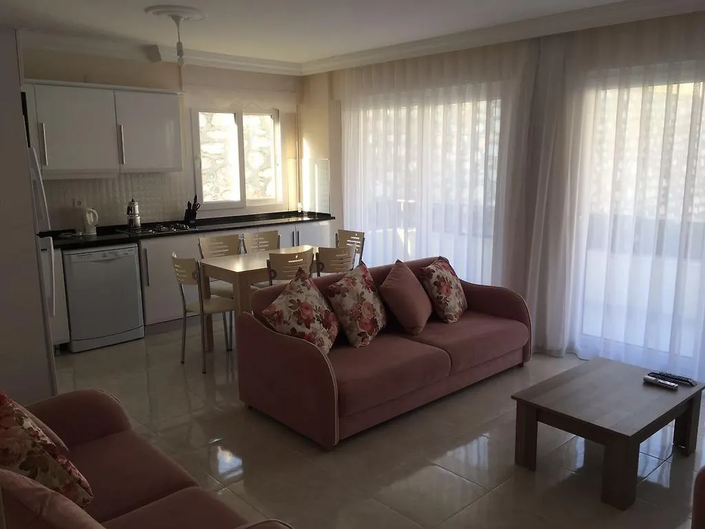 Ege Yildizi Holiday Homes 阿库布克